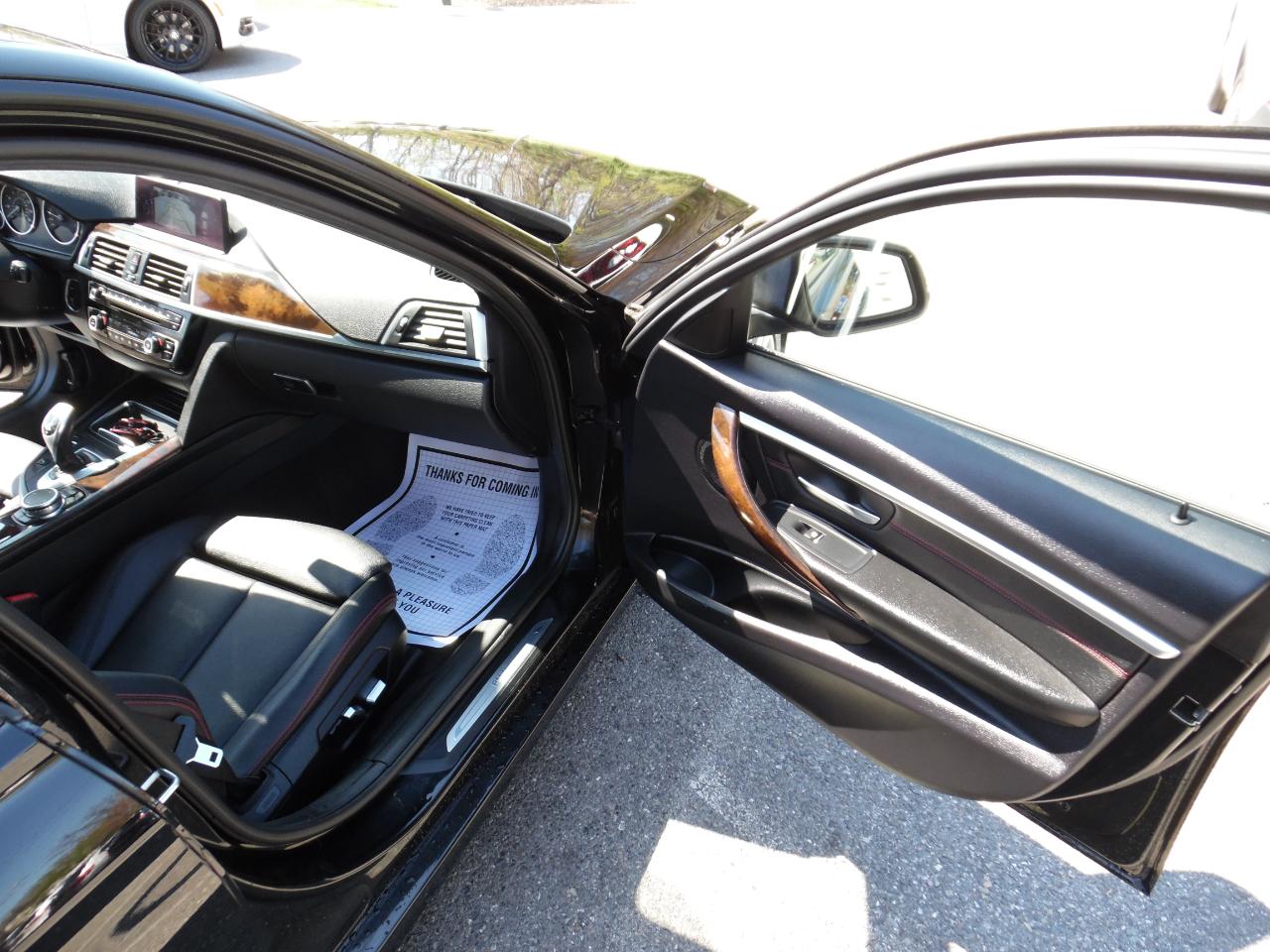 BMW 3 Series 4dr Sdn 328i xDrive AWD SULEV South Africa 2016