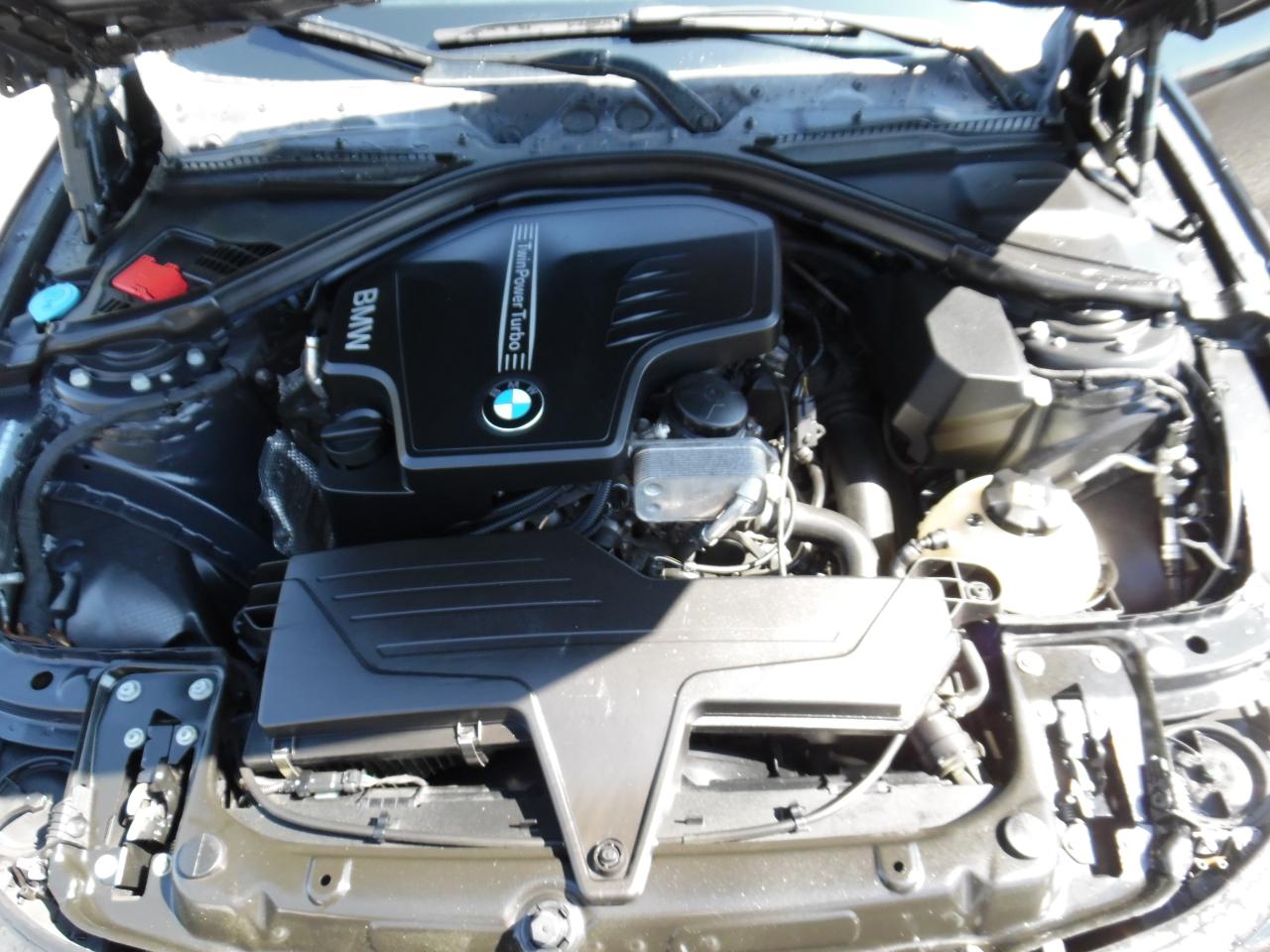 BMW 3 Series 4dr Sdn 328i xDrive AWD SULEV South Africa 2016