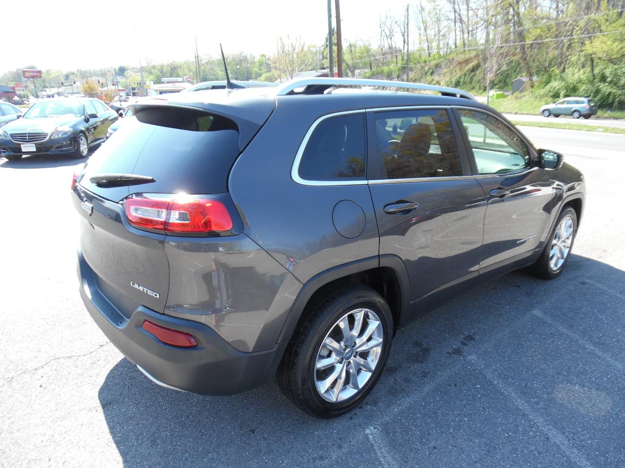 Jeep Cherokee Limited FWD 2017