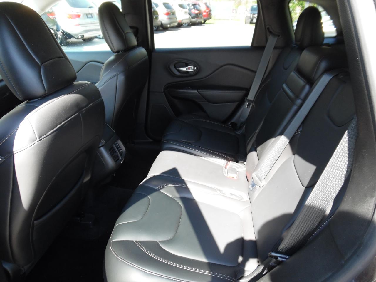 Jeep Cherokee Limited FWD 2017