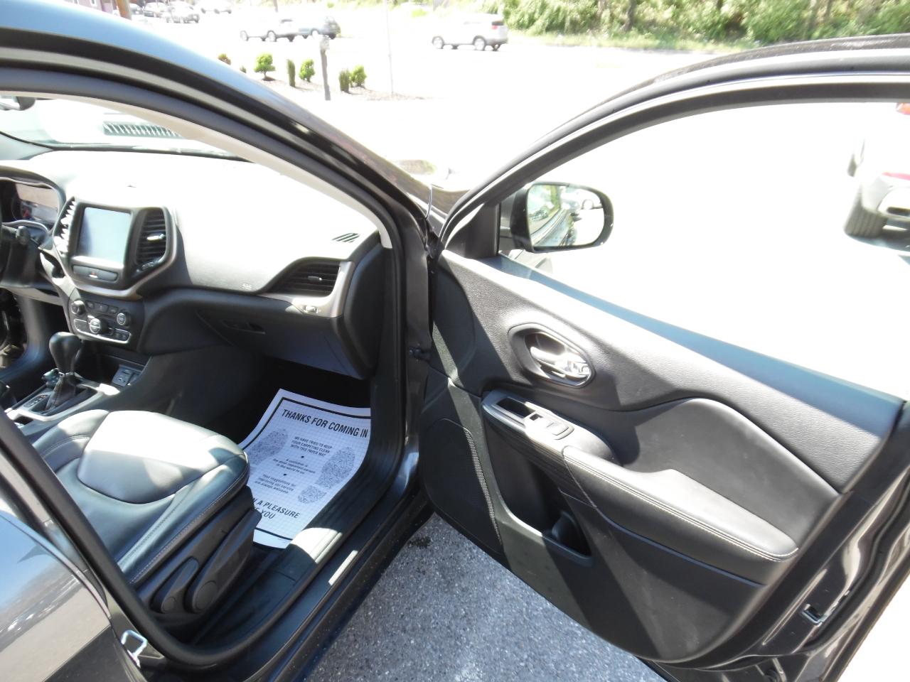 Jeep Cherokee Limited FWD 2017