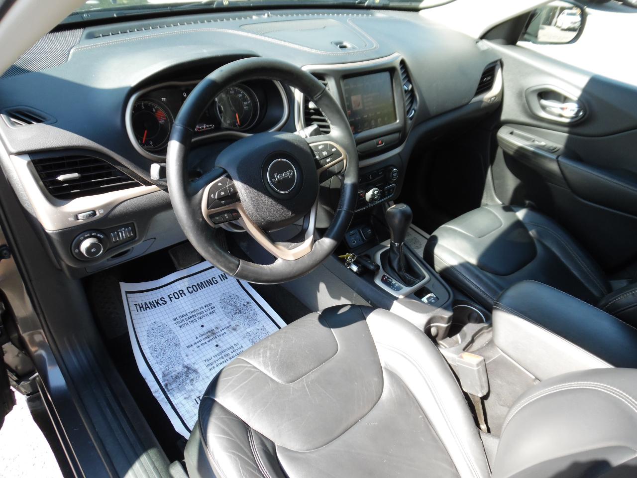 2017 Jeep Cherokee Limited - Photo 12