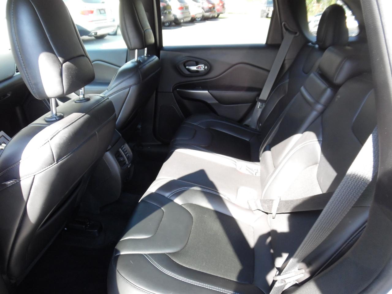 Jeep Cherokee Latitude Plus 4x4 2019