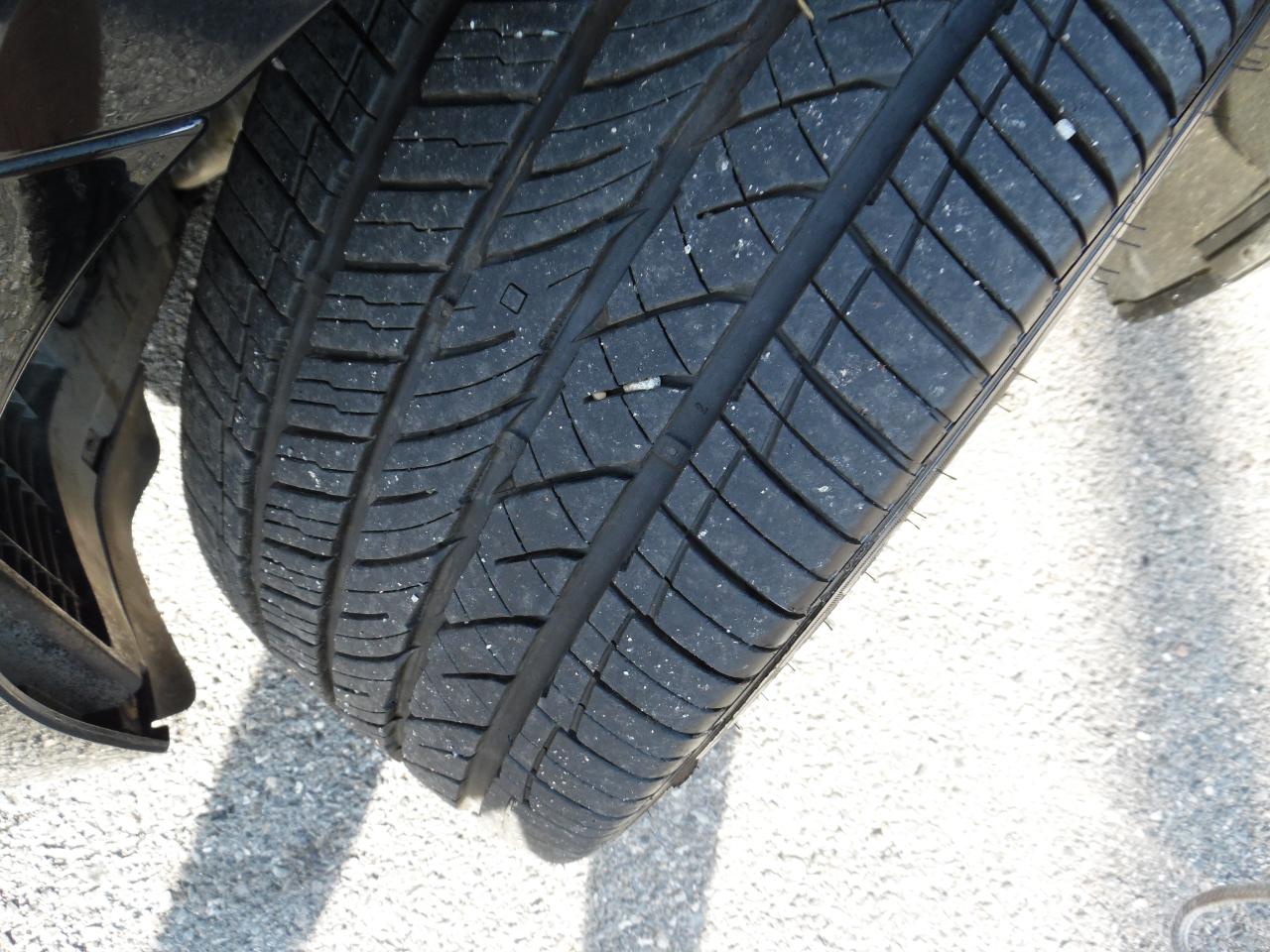 BMW 5 Series 4dr Sdn 550i xDrive AWD 2012