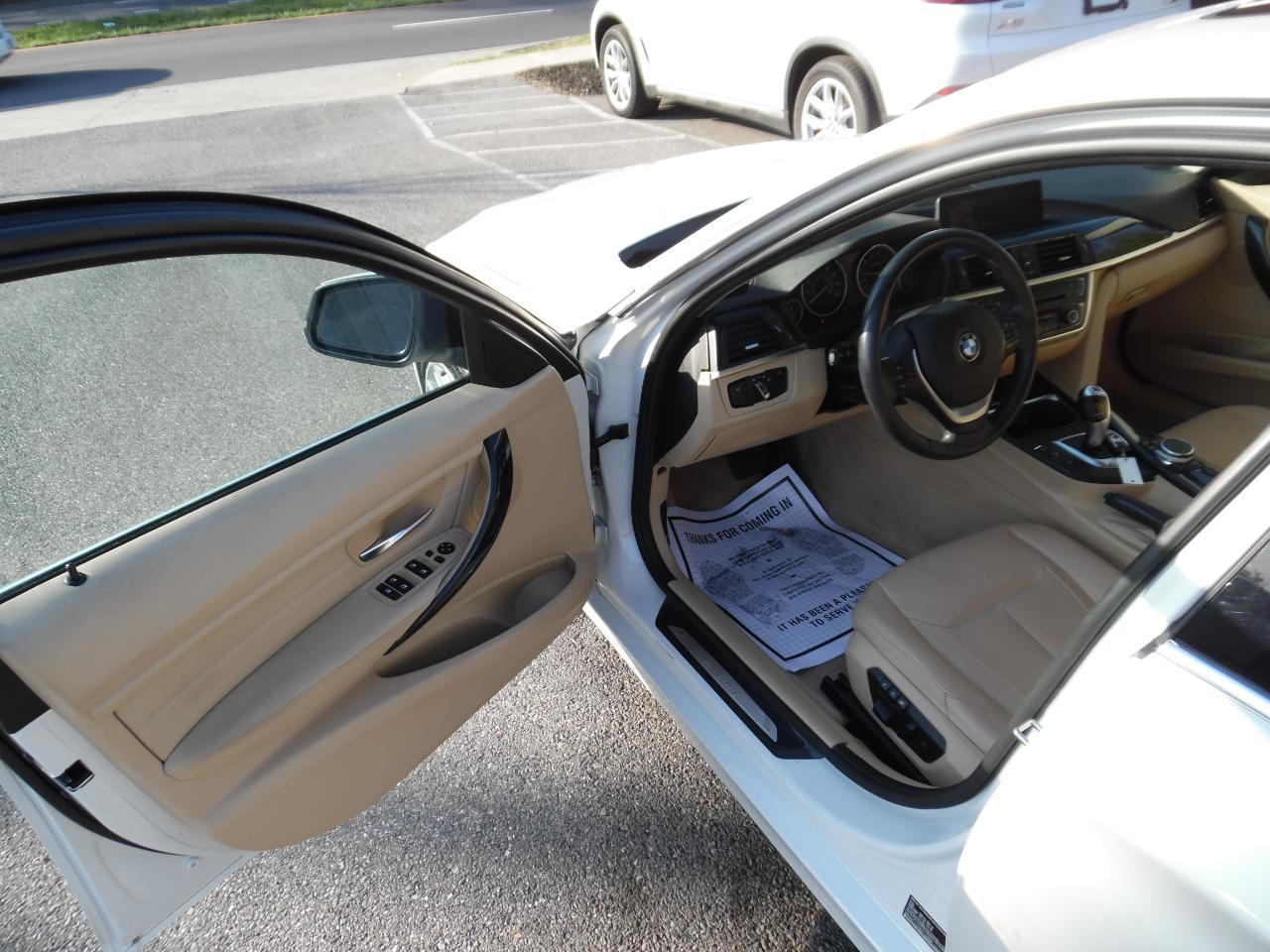 BMW 3 Series 4dr Sdn 328i RWD SULEV 2015