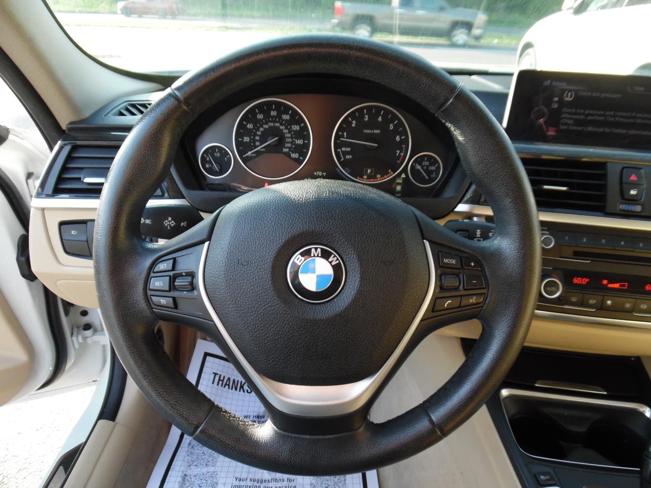 BMW 3 Series 4dr Sdn 328i RWD SULEV 2015