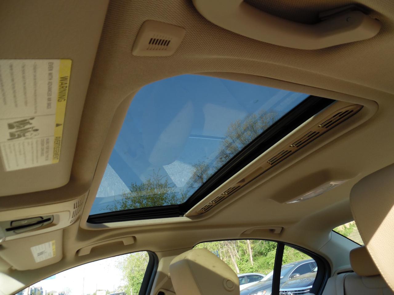 BMW 3 Series 4dr Sdn 328i RWD SULEV 2015