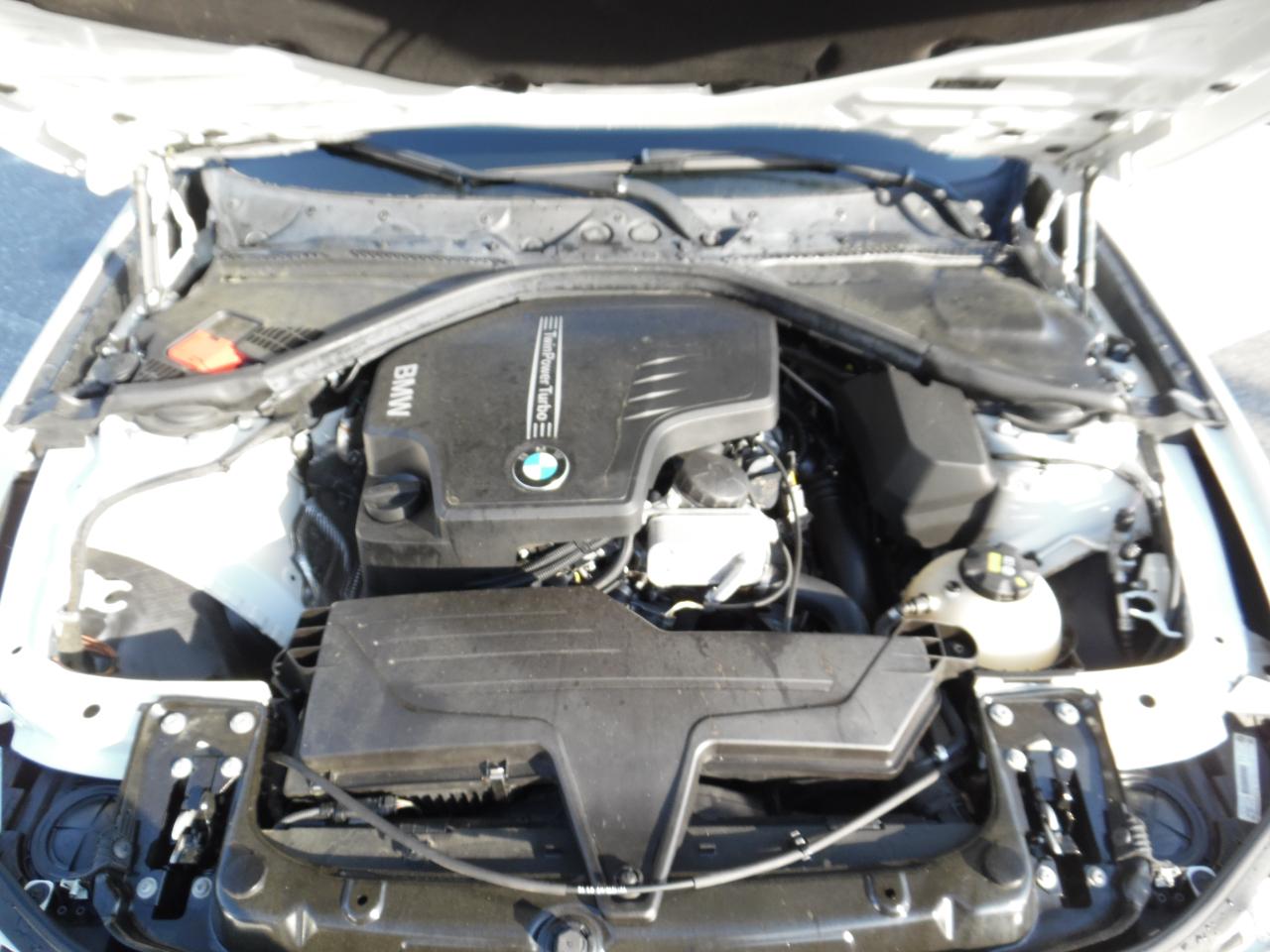 BMW 3 Series 4dr Sdn 328i RWD SULEV 2015