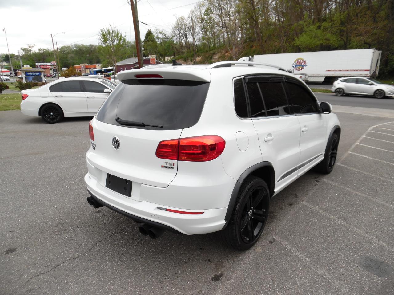 Volkswagen Tiguan 4MOTION 4dr Auto R-Line 2016