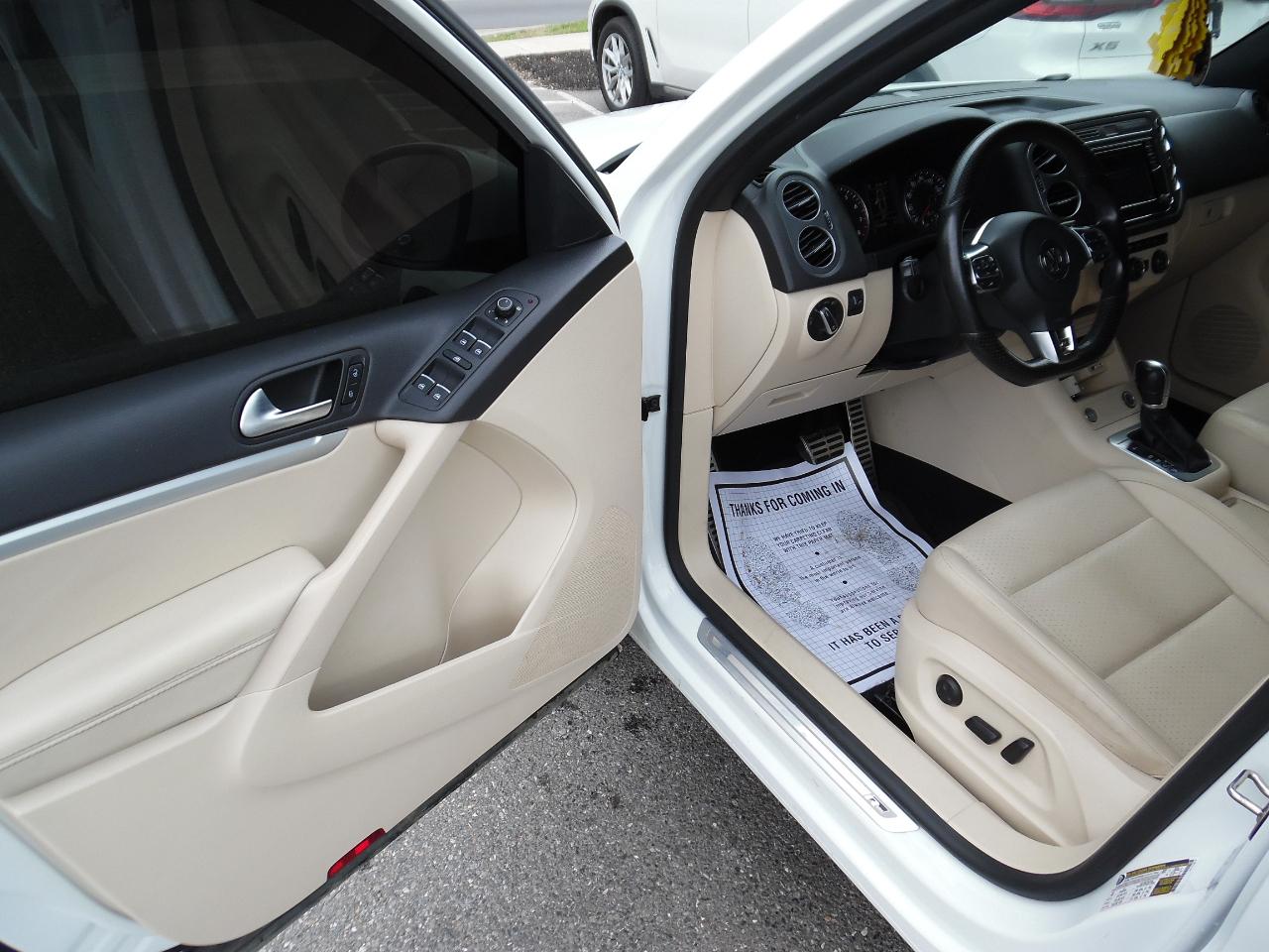 Volkswagen Tiguan 4MOTION 4dr Auto R-Line 2016