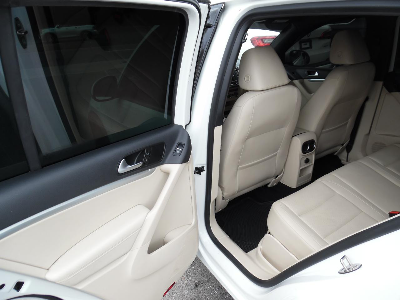 Volkswagen Tiguan 4MOTION 4dr Auto R-Line 2016