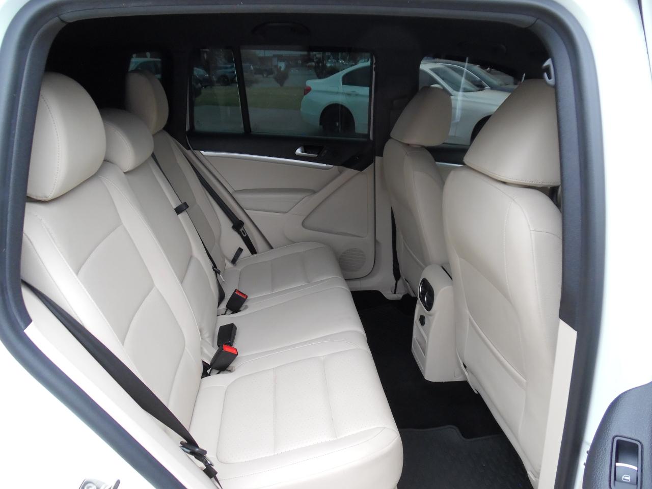 Volkswagen Tiguan 4MOTION 4dr Auto R-Line 2016