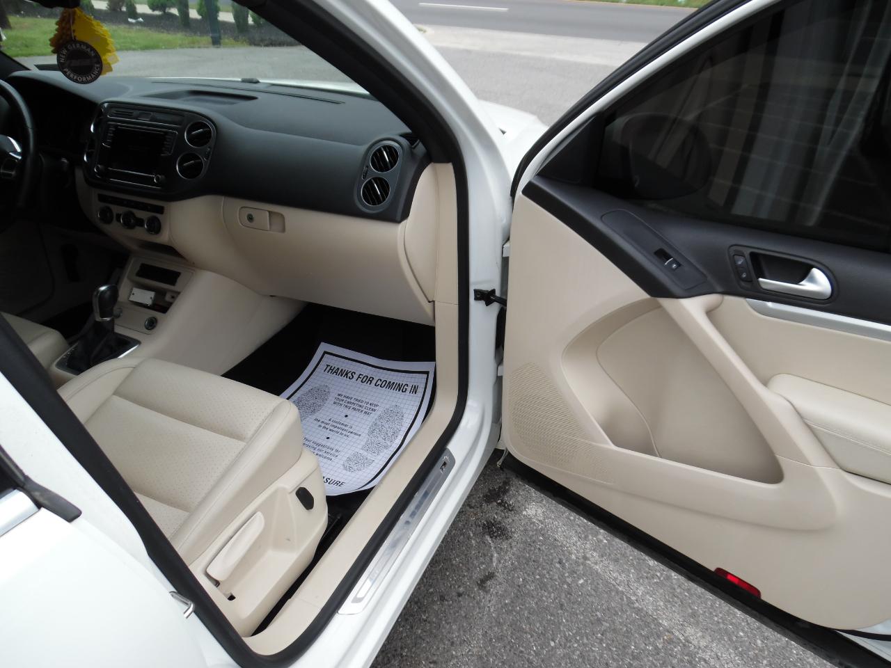 Volkswagen Tiguan 4MOTION 4dr Auto R-Line 2016