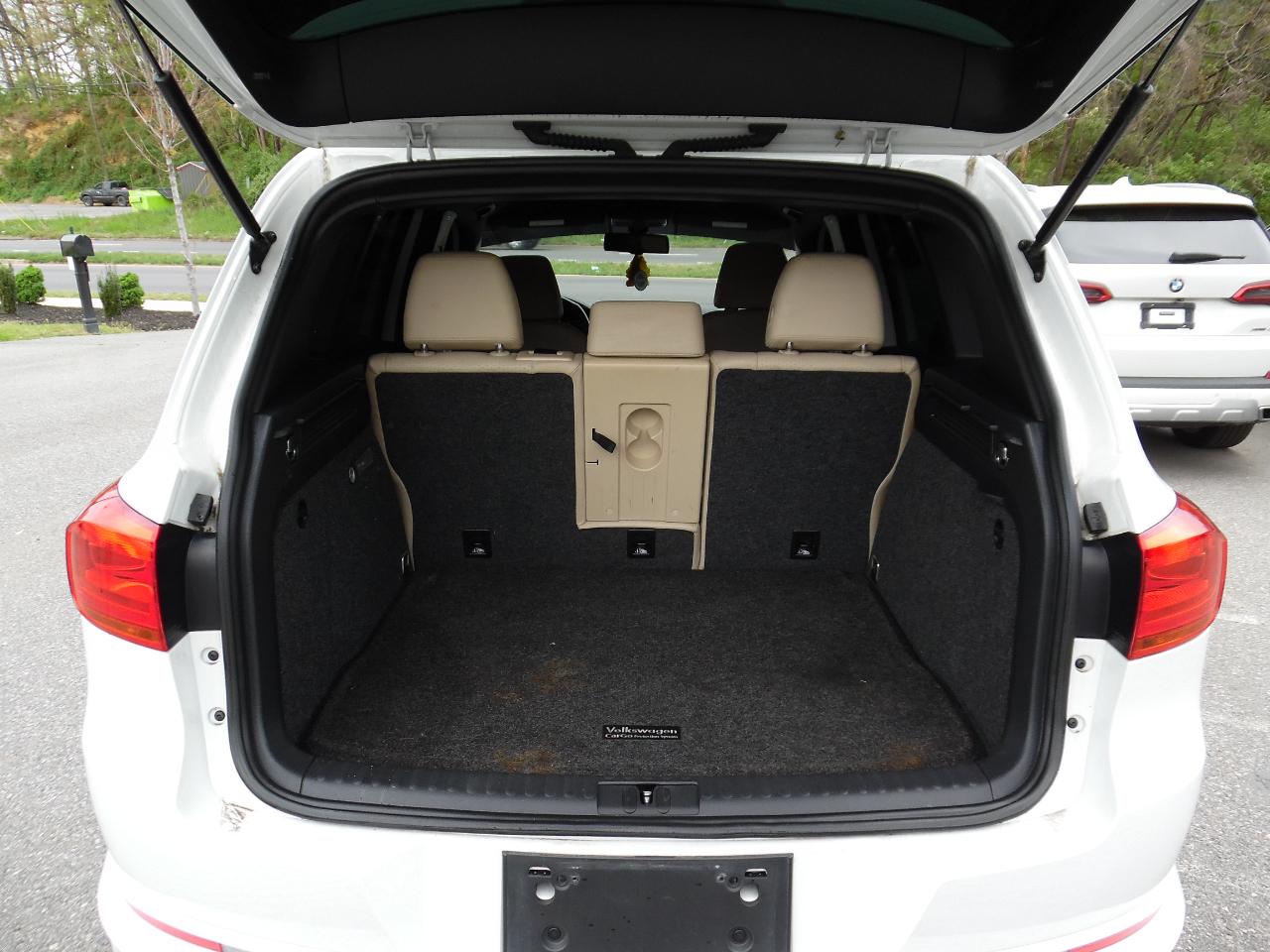 Volkswagen Tiguan 4MOTION 4dr Auto R-Line 2016