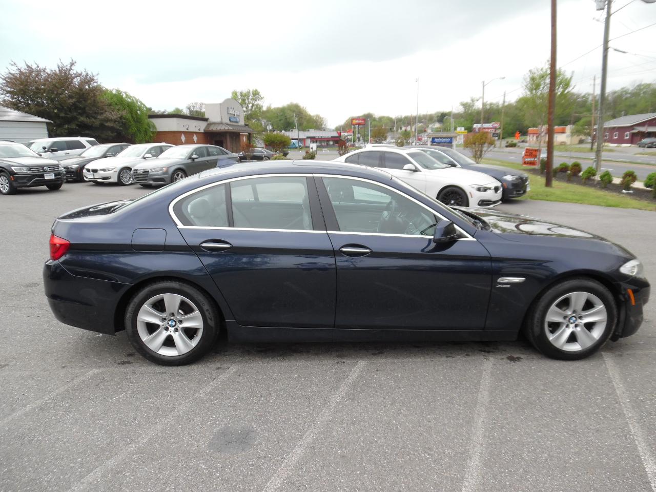 BMW 5 Series 4dr Sdn 528i xDrive AWD 2012
