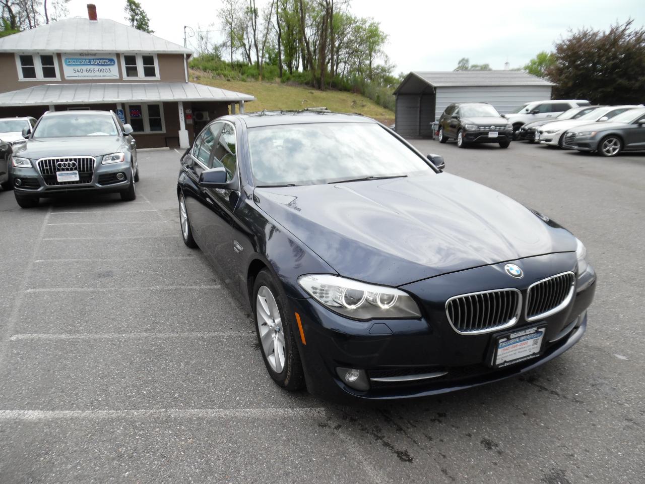 BMW 5 Series 4dr Sdn 528i xDrive AWD 2012