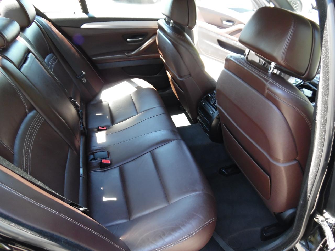 BMW 5 Series 4dr Sdn 535i xDrive AWD 2015