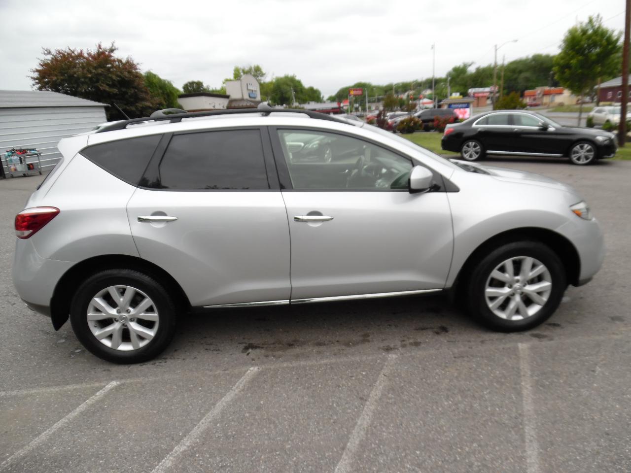 Nissan Murano 2WD 4dr SL 2013