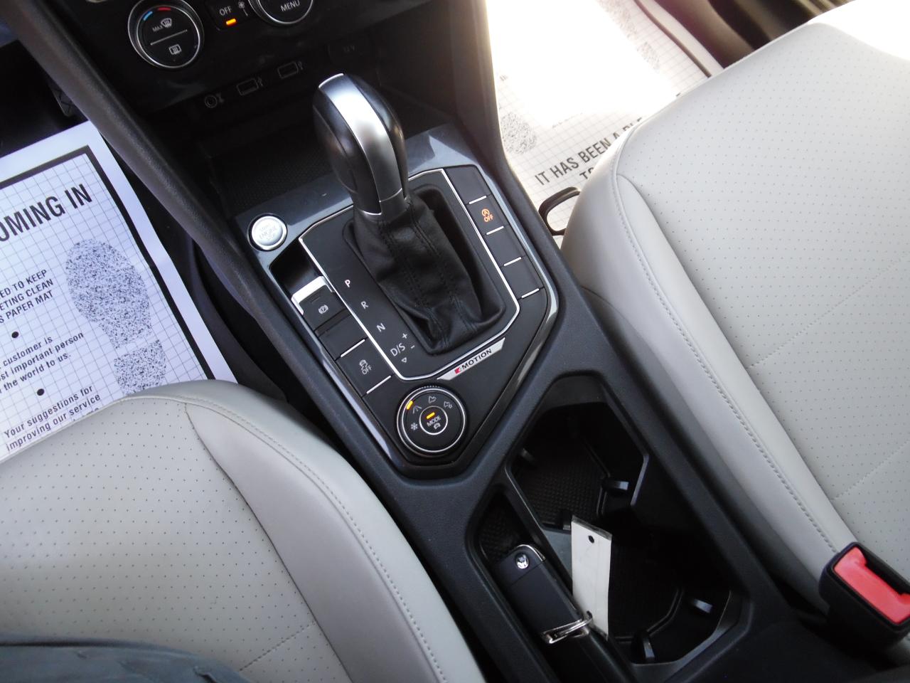 Volkswagen Tiguan 2.0T SEL 4MOTION 2018