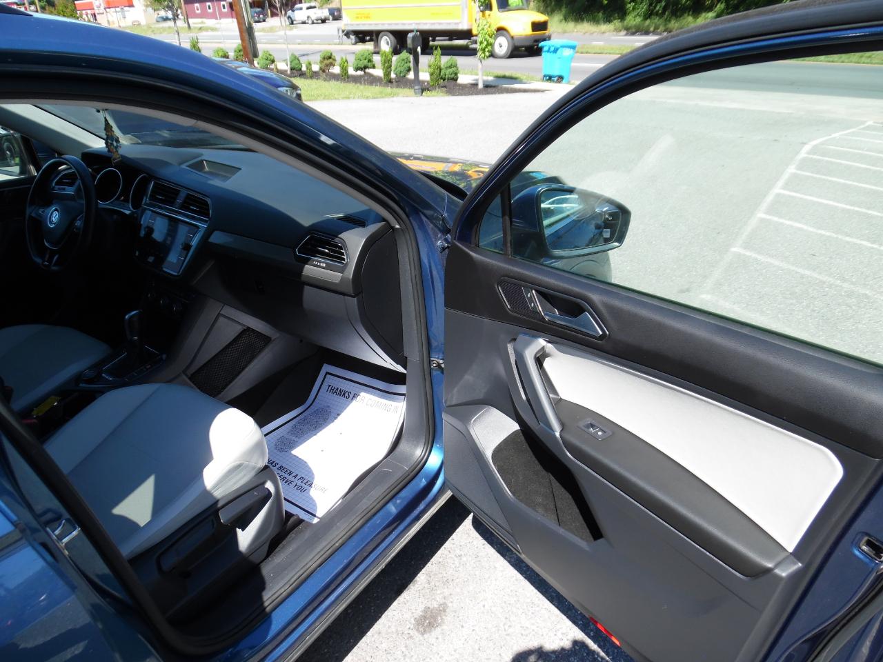 Volkswagen Tiguan 2.0T SEL 4MOTION 2018