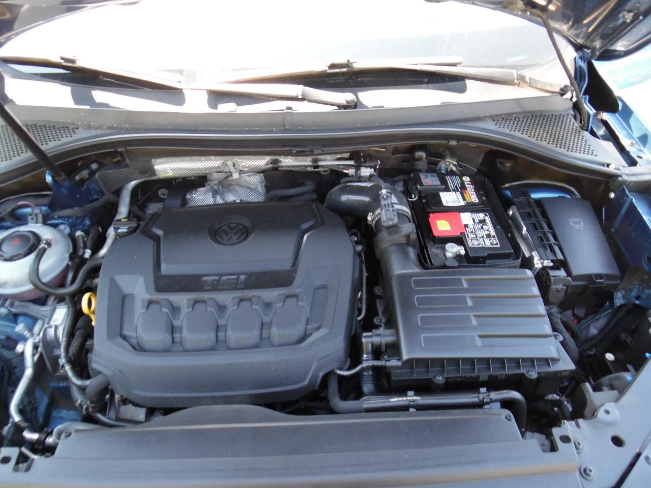 Volkswagen Tiguan 2.0T SEL 4MOTION 2018