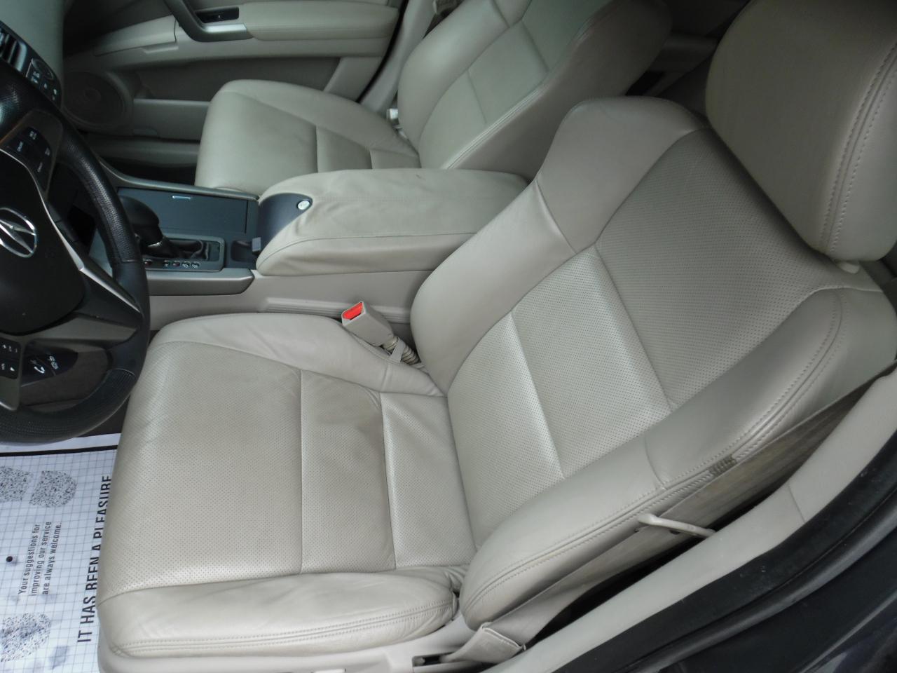 Acura RDX FWD 4dr 2011