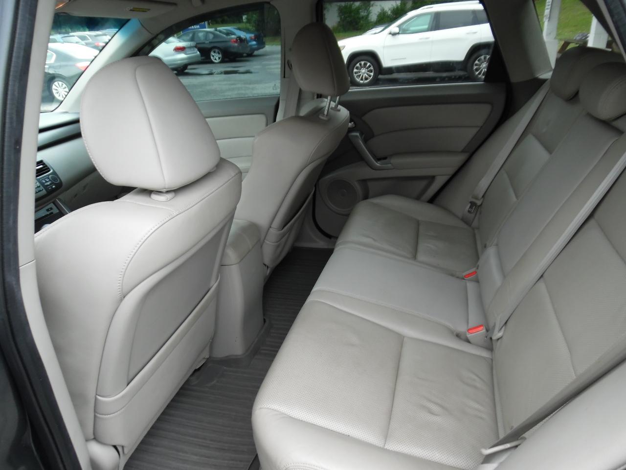 Acura RDX FWD 4dr 2011