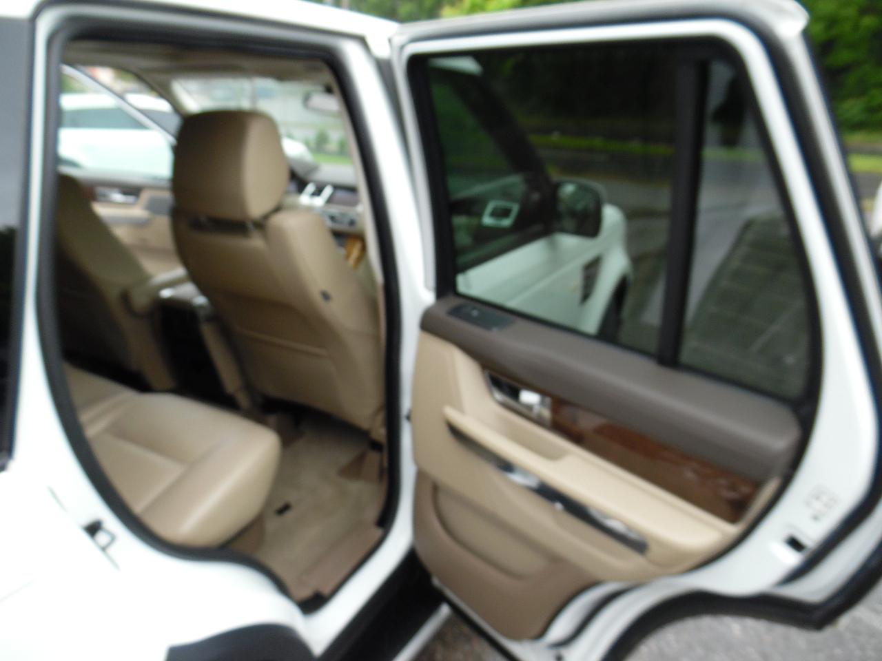 Land Rover Range Rover Sport 4WD 4dr HSE 2013