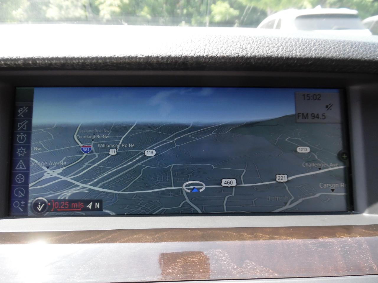 BMW 5 Series 4dr Sdn 528i xDrive AWD 2012