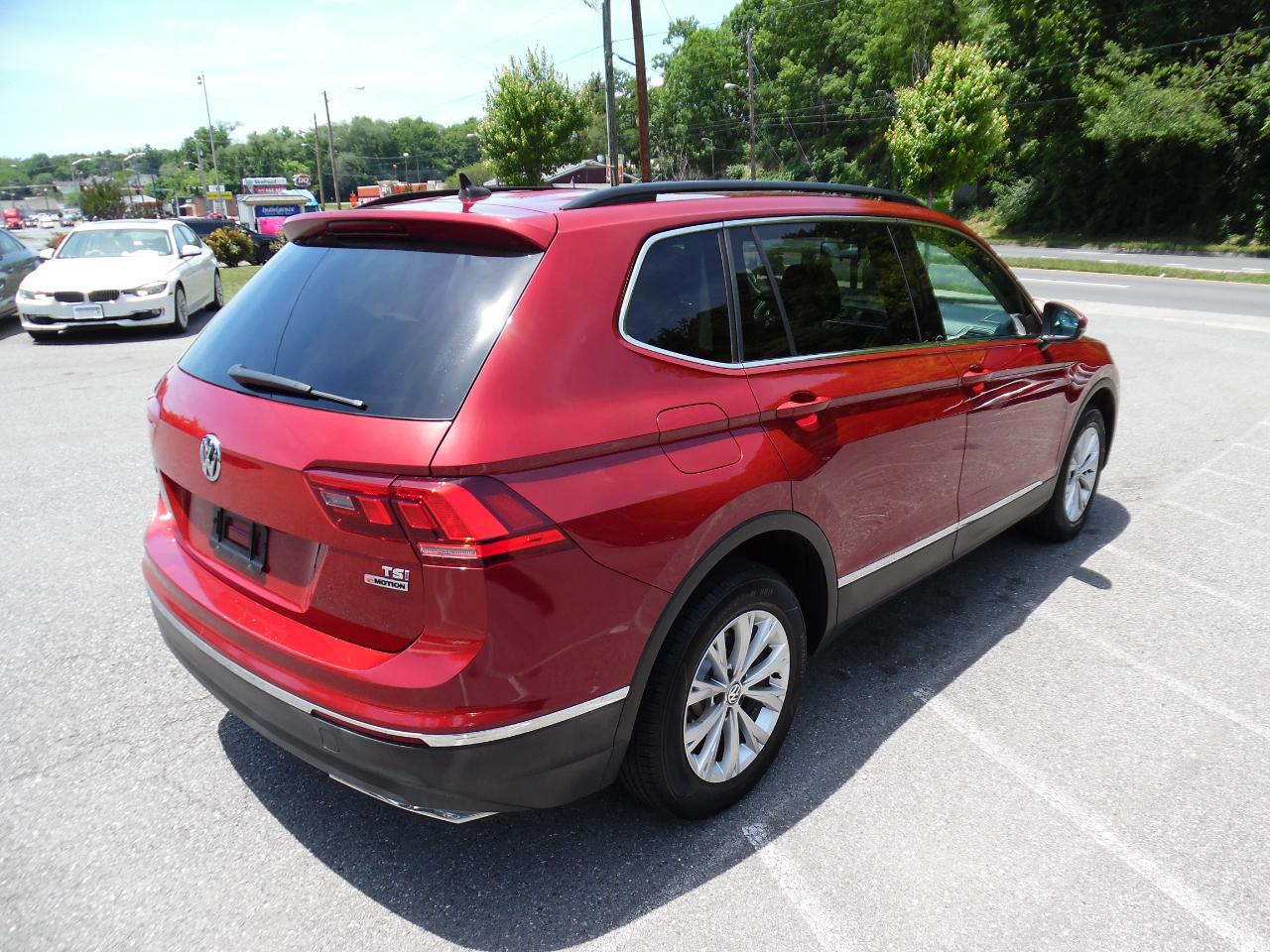 Volkswagen Tiguan 2.0T SEL 4MOTION 2018