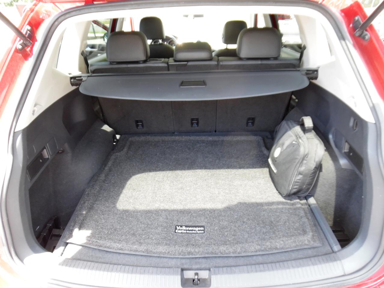 Volkswagen Tiguan 2.0T SEL 4MOTION 2018