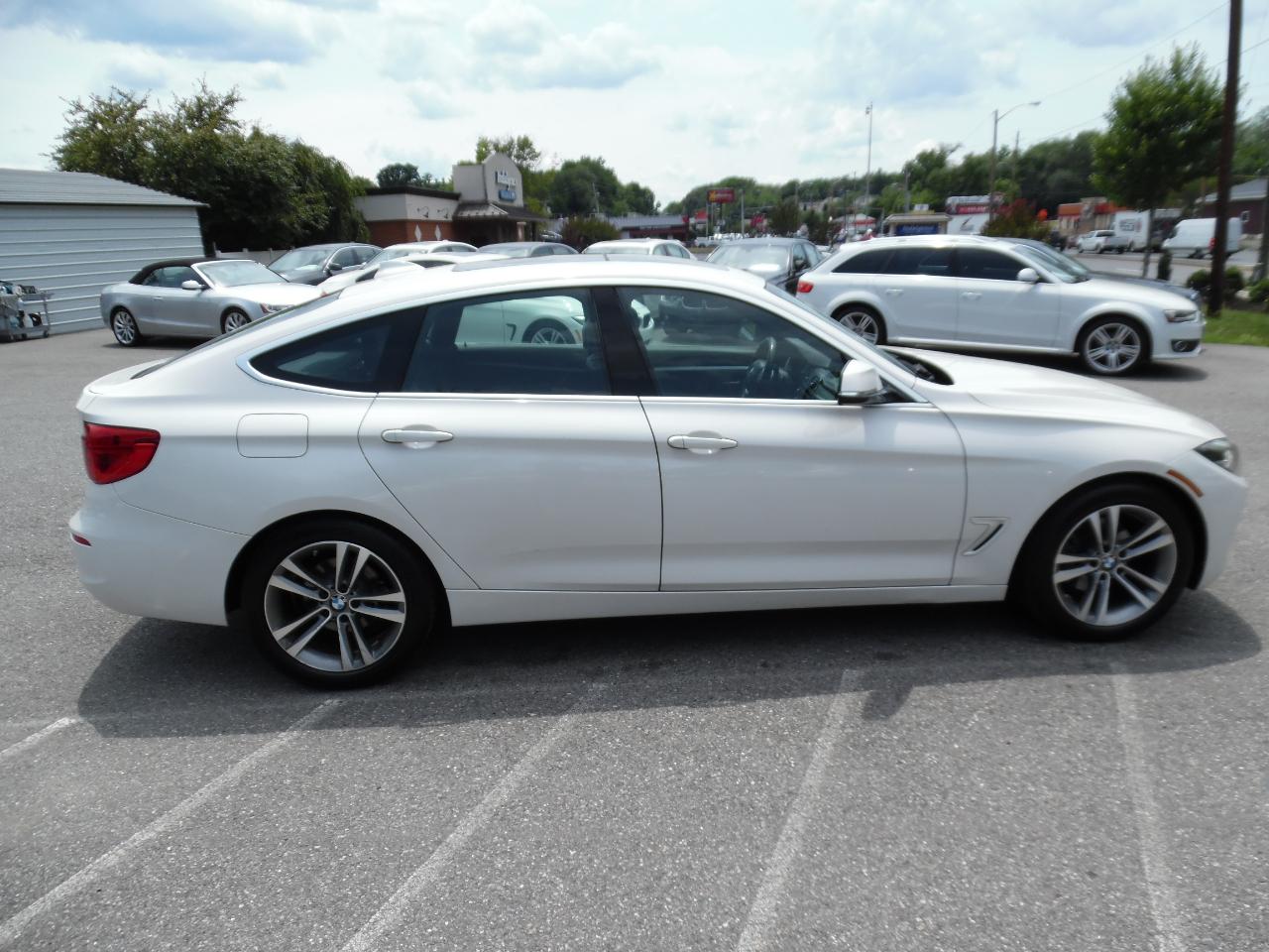 BMW 3 Series 330i xDrive Gran Turismo 2017