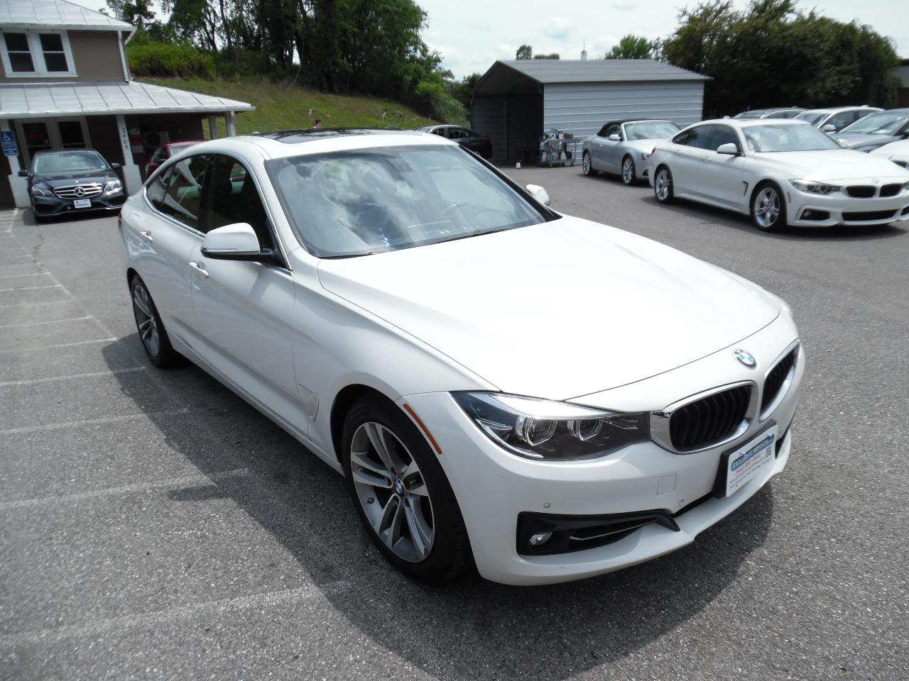 BMW 3 Series 330i xDrive Gran Turismo 2017