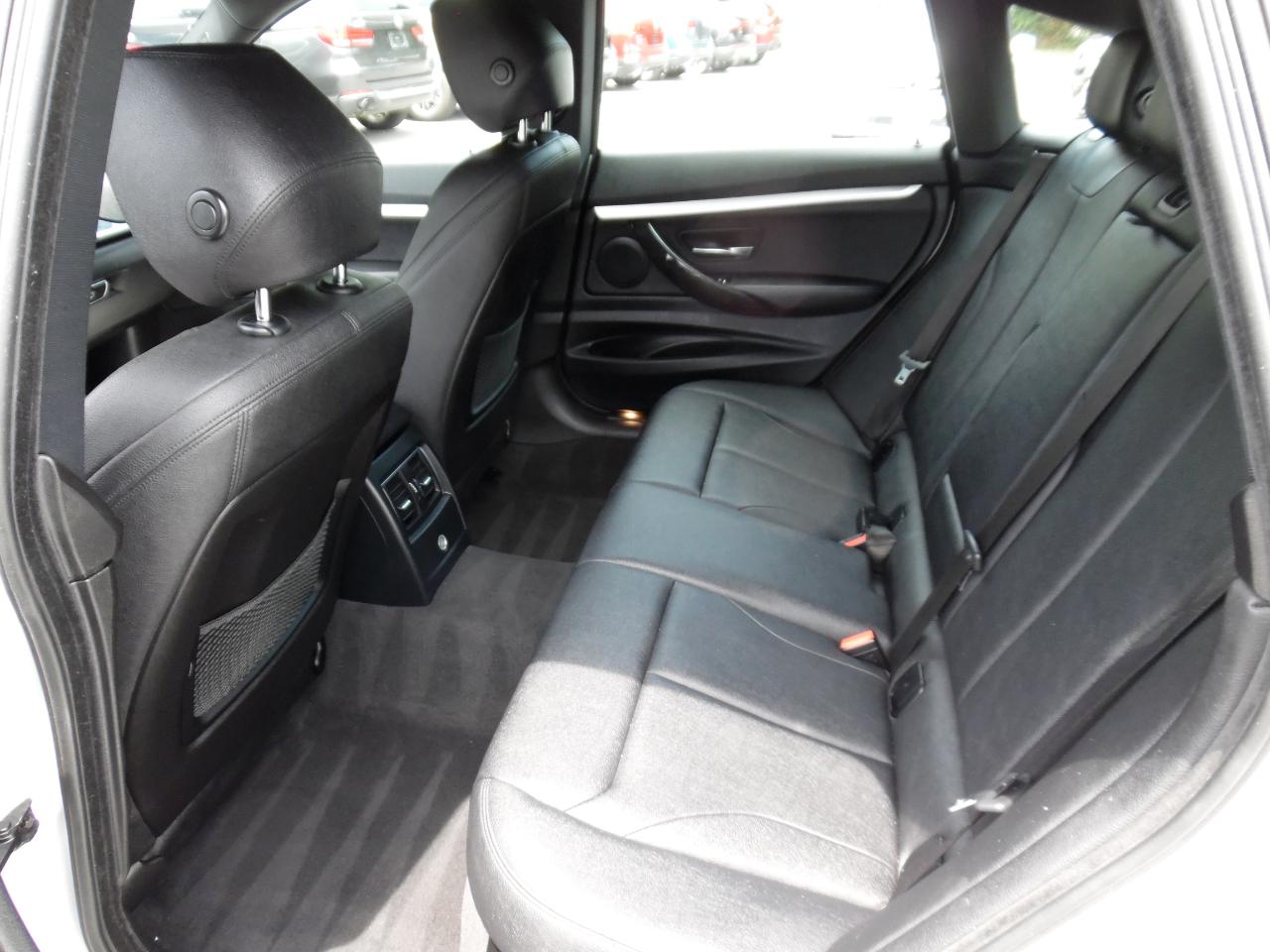 BMW 3 Series 330i xDrive Gran Turismo 2017
