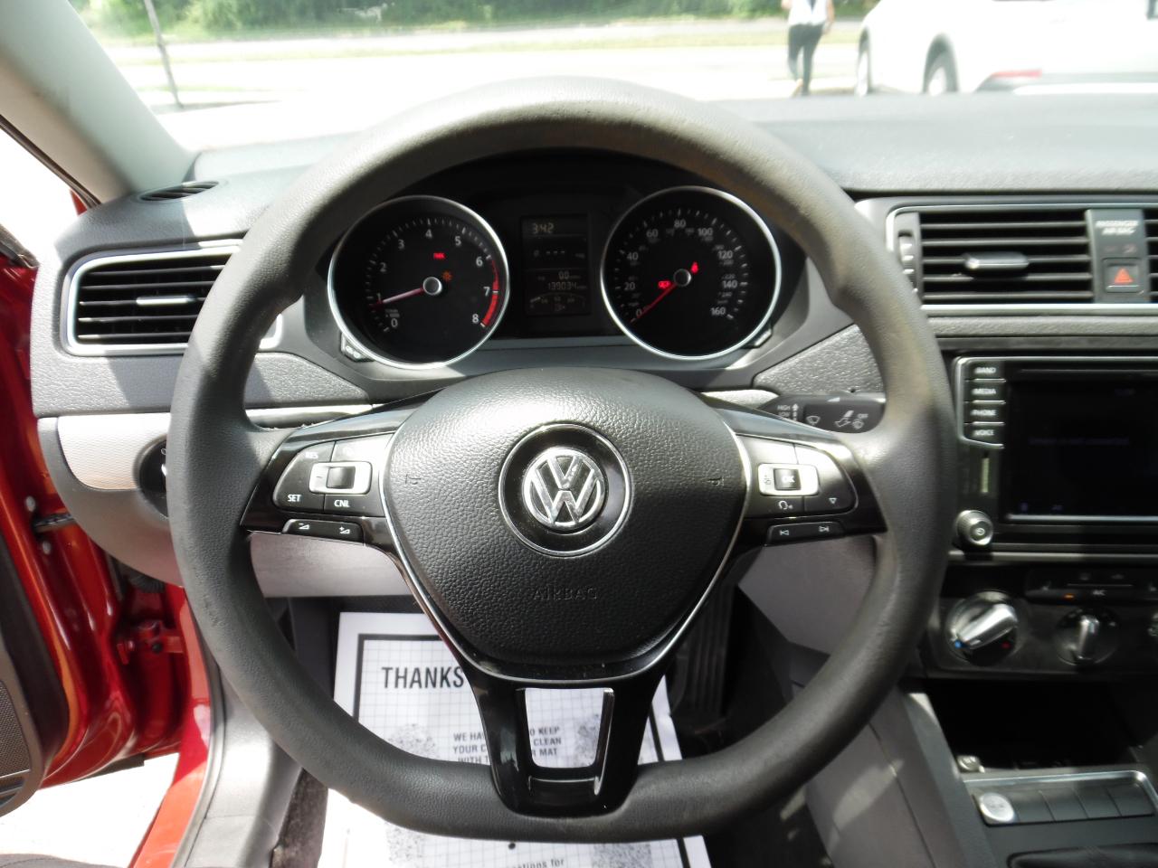 Volkswagen Jetta Sedan 4dr Man 1.4T SE 2016