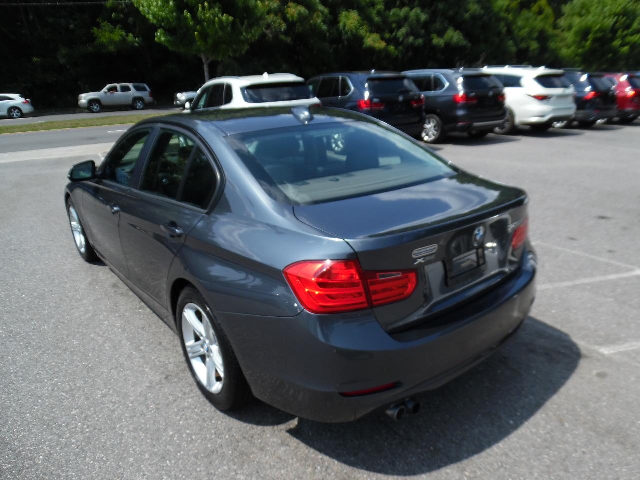 BMW 3 Series 4dr Sdn 328i xDrive AWD SULEV 2014