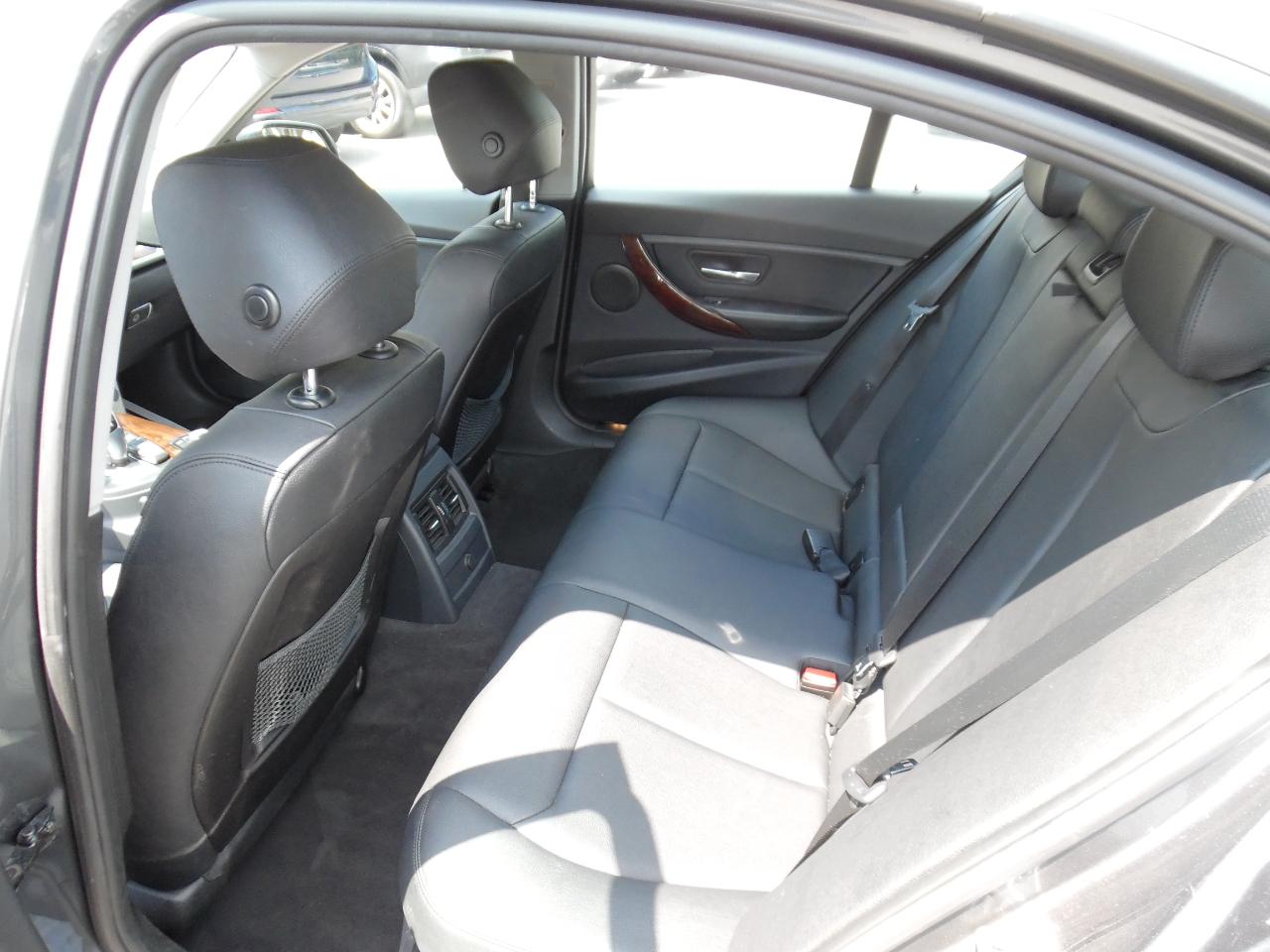 BMW 3 Series 4dr Sdn 328i xDrive AWD SULEV 2014