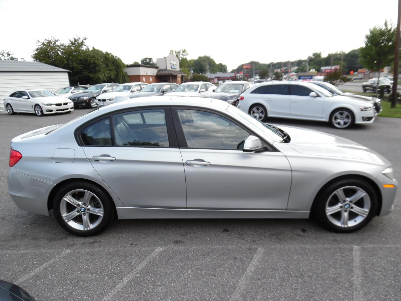BMW 3 Series 4dr Sdn 320i xDrive AWD South Africa 2015