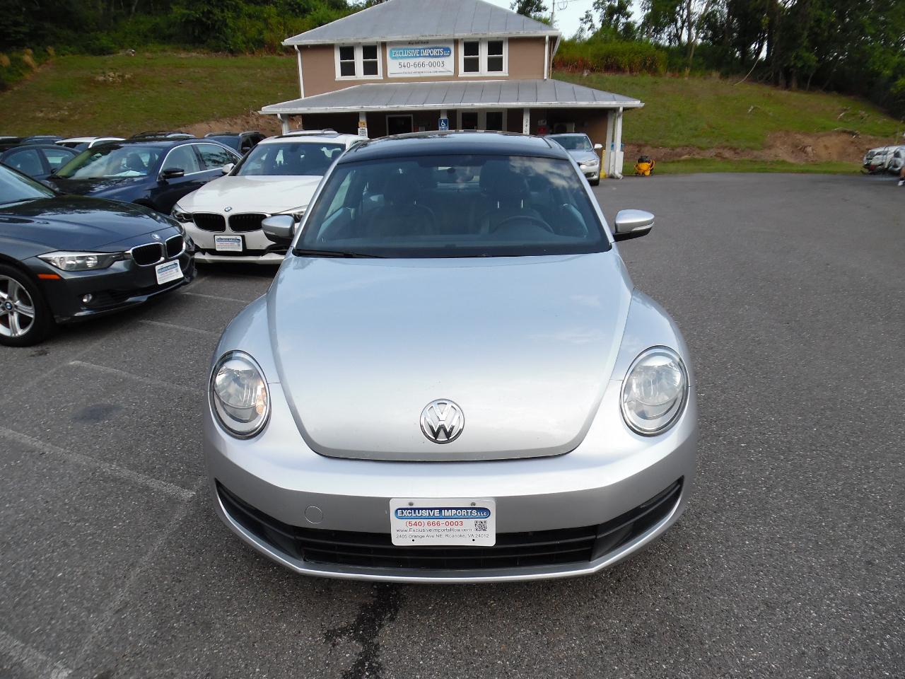 Volkswagen Beetle 2dr Cpe Auto 2.5L 2012