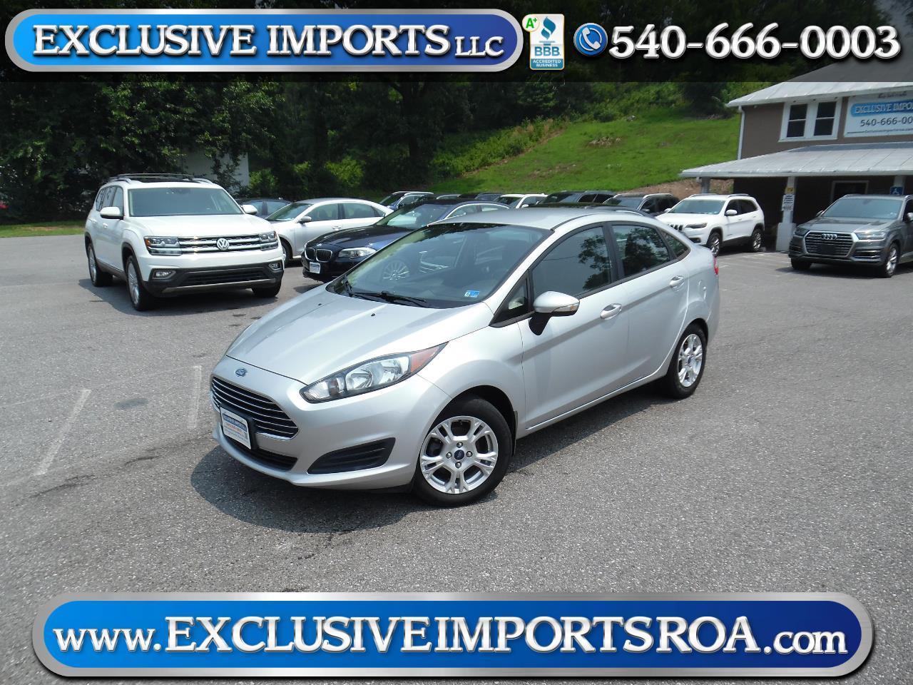 2014 Ford Fiesta 4dr Sdn SE