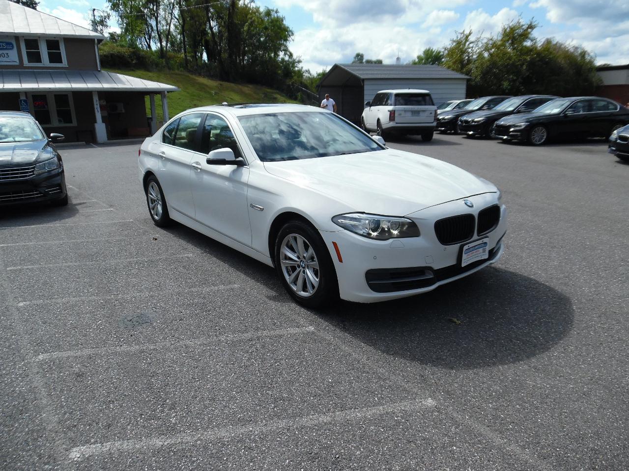 BMW 528i photo 7