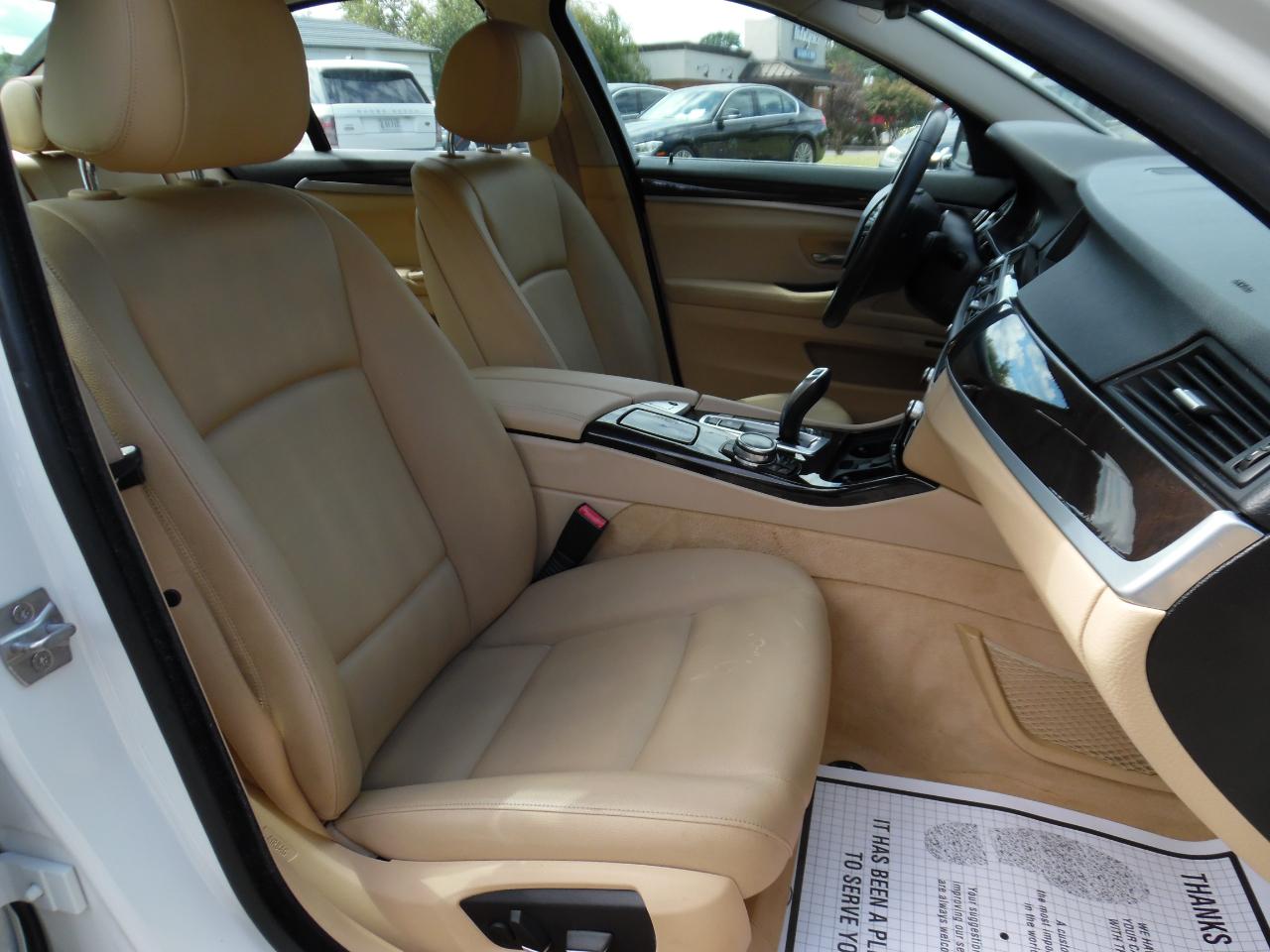 BMW 528i photo 22