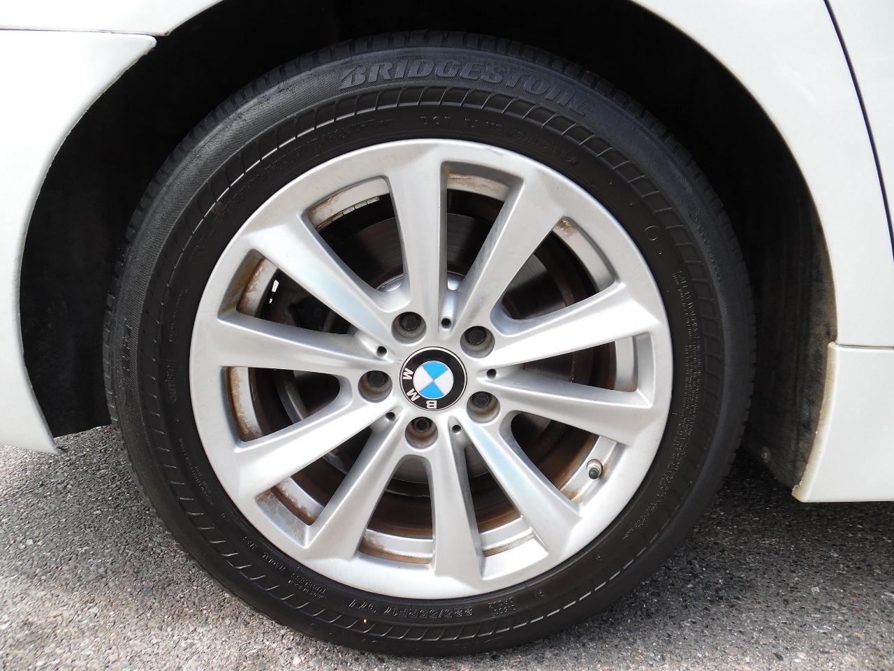 BMW 528i photo 23