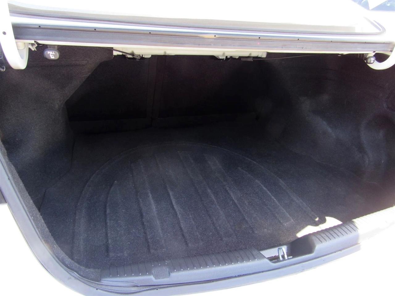 Hyundai Elantra  2013