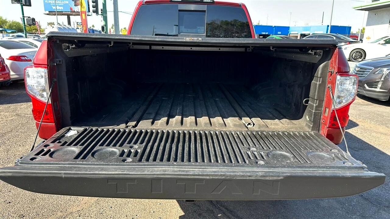 Nissan Titan XD  2018 Nissan Titan XD  2018