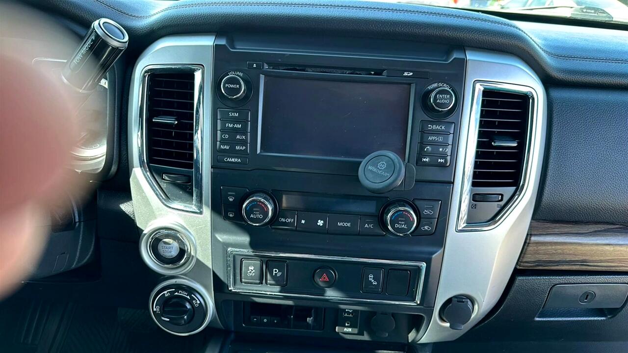 Nissan Titan XD  2018 Nissan Titan XD  2018