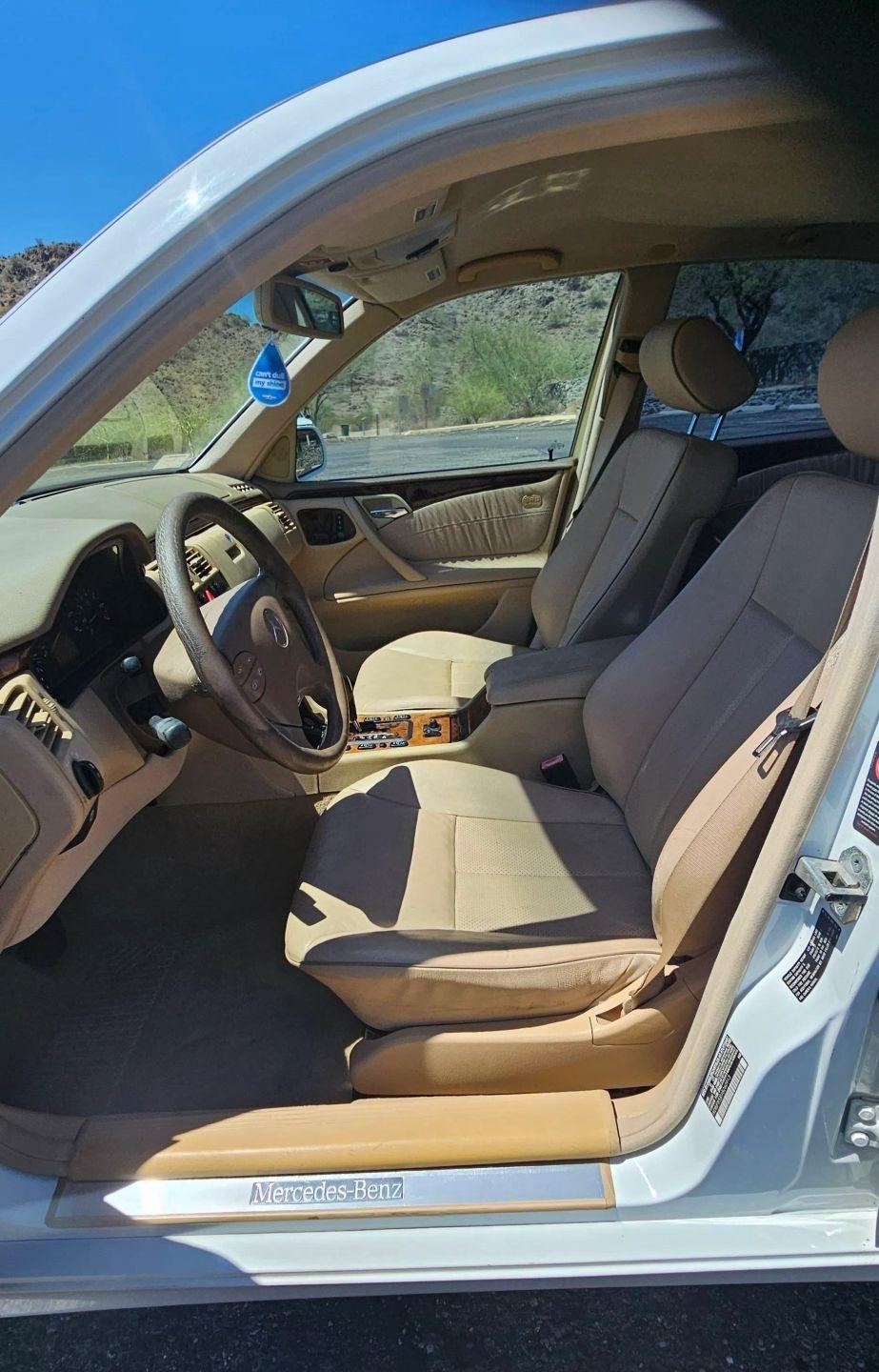 Mercedes-Benz E-Class E320 2001