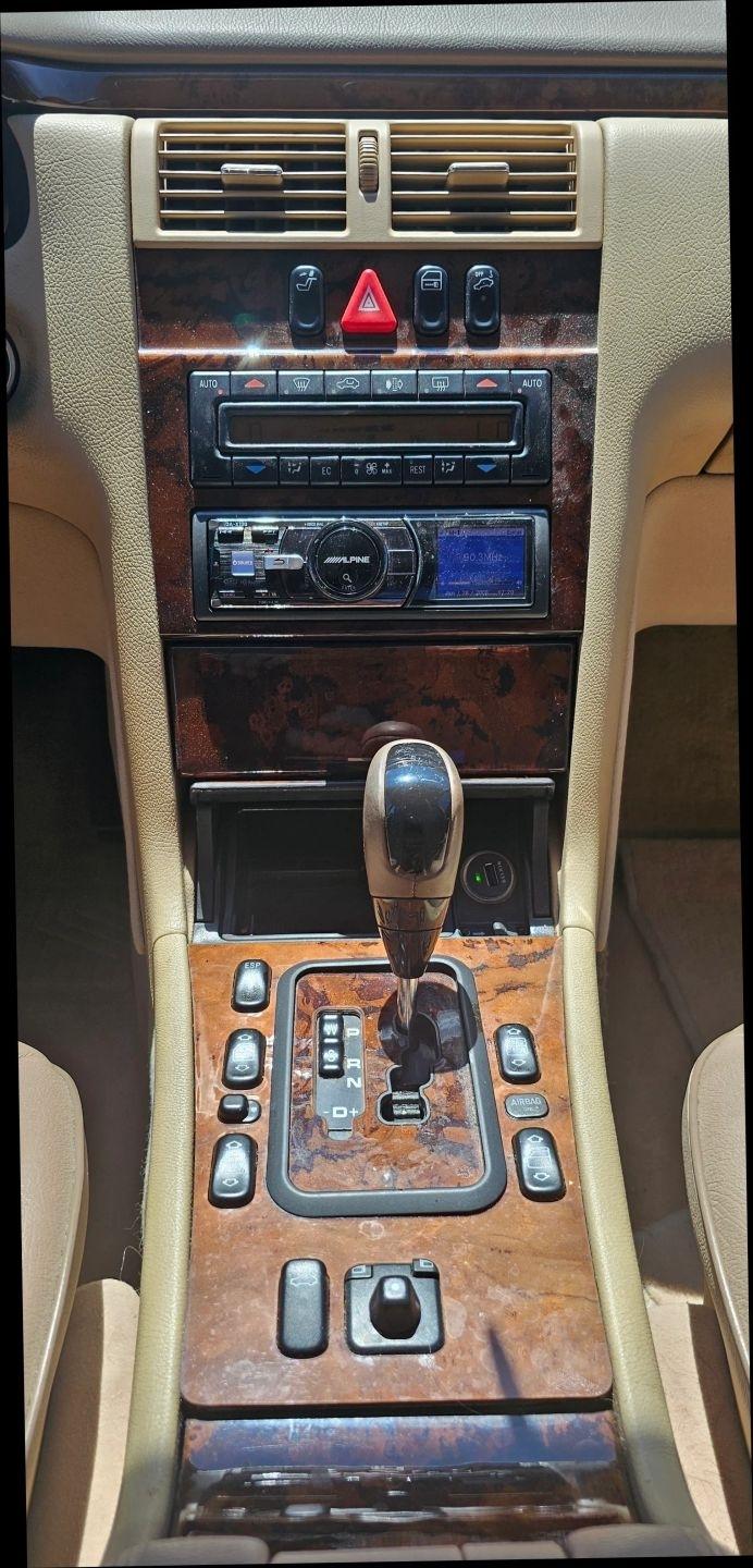 Mercedes-Benz E-Class E320 2001