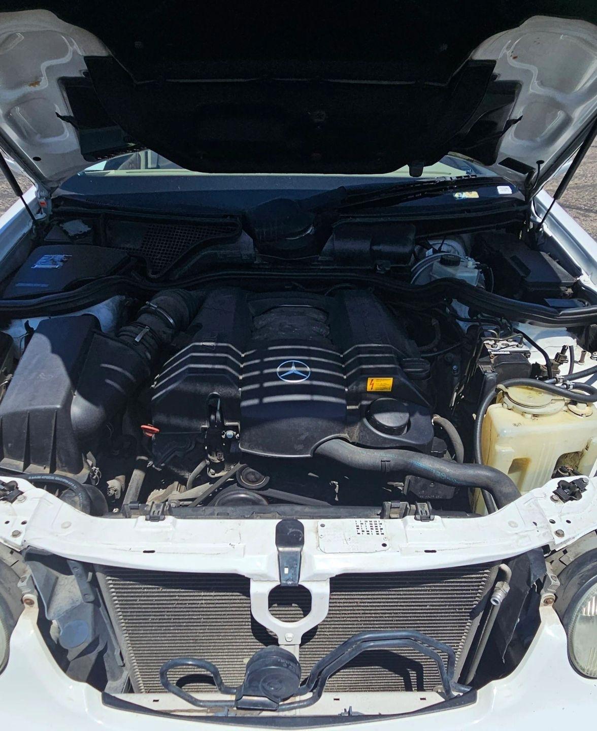 Mercedes-Benz E-Class E320 2001
