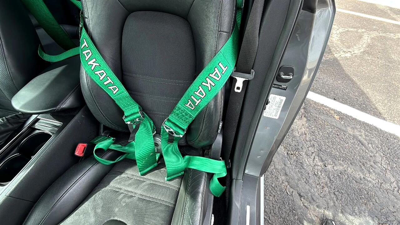 Nissan GT-R  2012 Nissan GT-R  2012